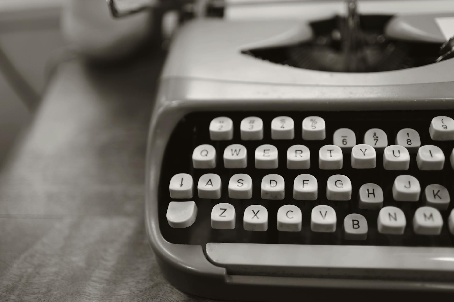 I Want to Make 2025 A Big Year for Reading and Writing
